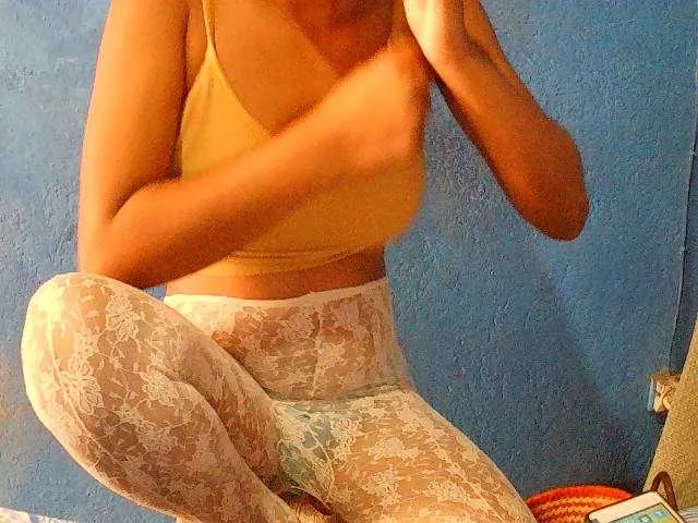 Live sex webcam photo for TriciaBella #292812922