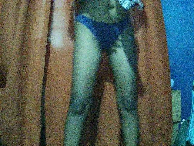 Live sex webcam photo for TriciaBella #293289207