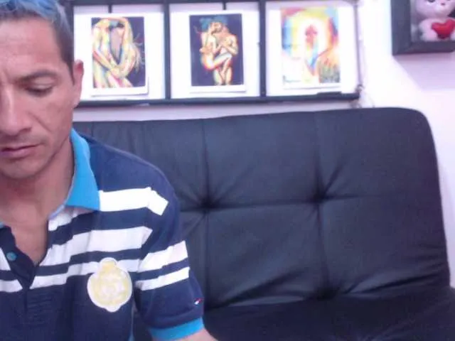 Live sex webcam photo for Tridente-sex #272598006