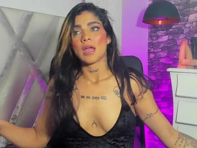 Live sex webcam photo for TrinaHarper #290315104