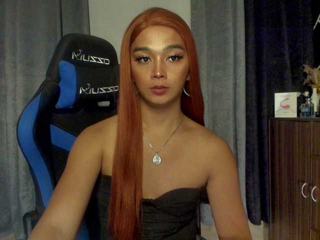 Live sex webcam photo for TrinityFucksYou #291412235