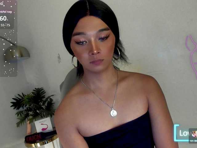 Live sex webcam photo for TrinityFucksYou #292008636