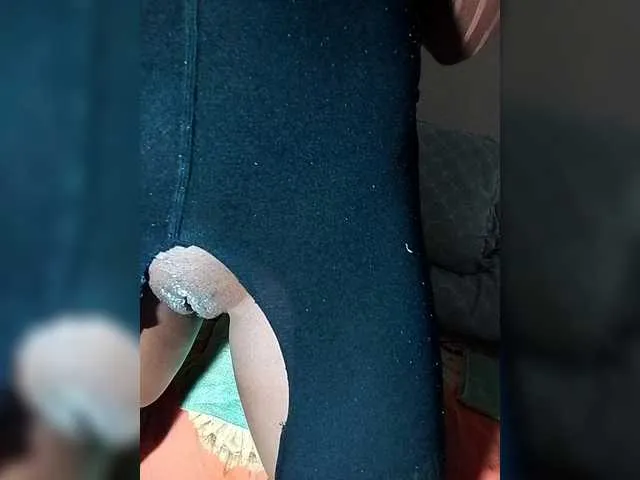 Live sex webcam photo for TrishaBanks #292140992