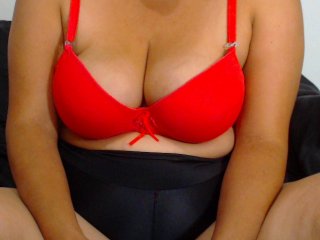 Live sex webcam photo for TrishaX #138597313