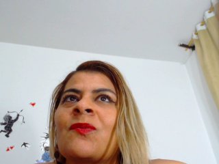 Live sex webcam photo for TrishaX #143662192