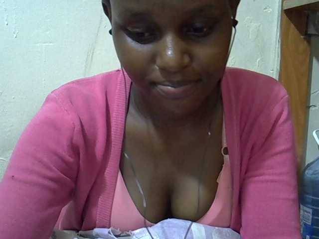 Live sex webcam photo for Trishadoll #277156866