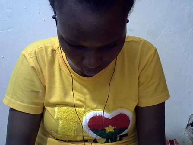 Live sex webcam photo for Trishadoll #277171988