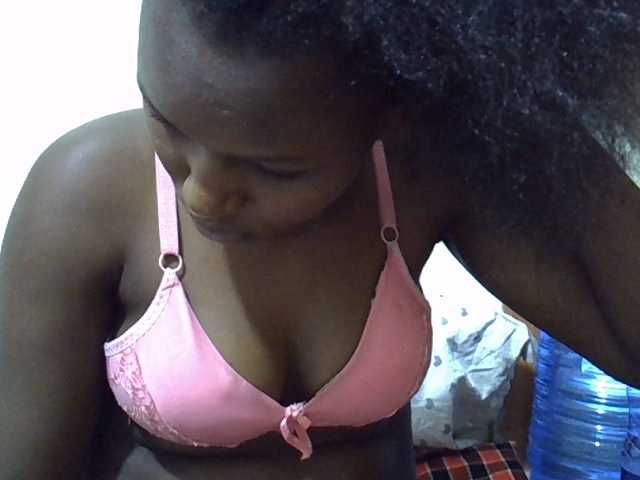 Live sex webcam photo for Trishadoll #277302198