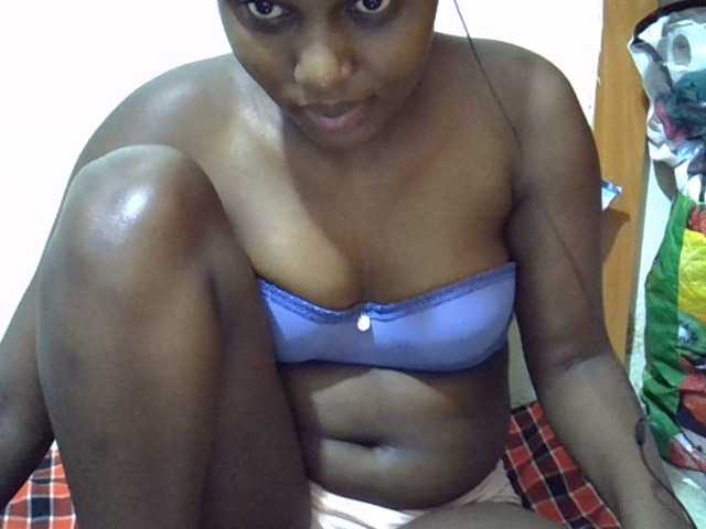 Live sex webcam photo for Trishadoll #277479309