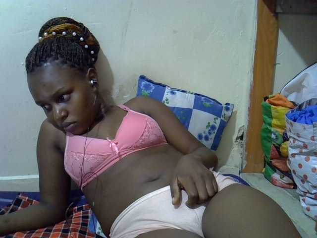 Live sex webcam photo for Trishadoll #277526192