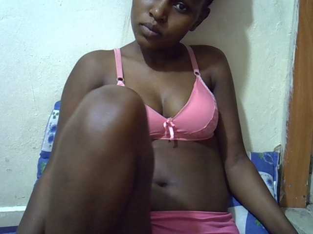 Live sex webcam photo for Trishadoll #277568845