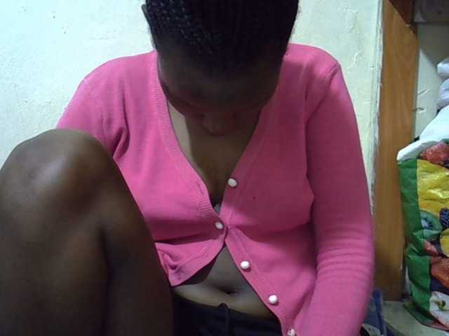 Live sex webcam photo for Trishadoll #277710210