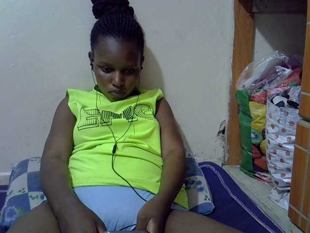 Live sex webcam photo for Trishadoll #277736015