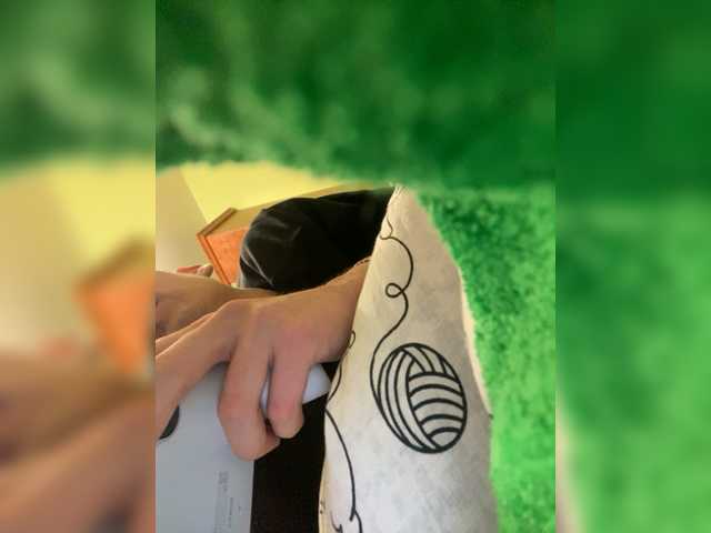 Live sex webcam photo for Tritonshik #277079140