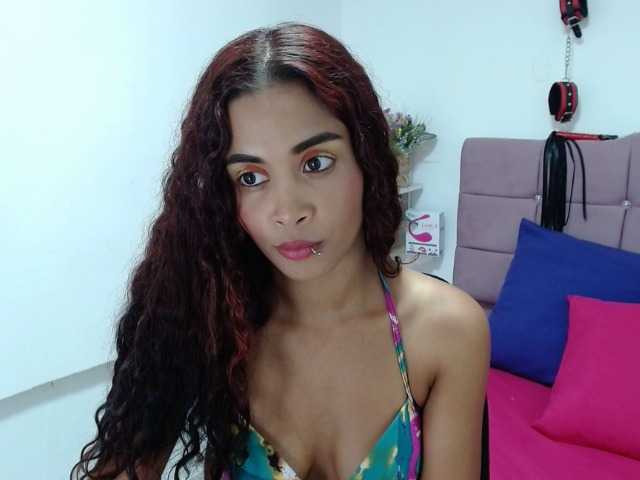 Live sex webcam photo for TrixieQueen22 #273364929