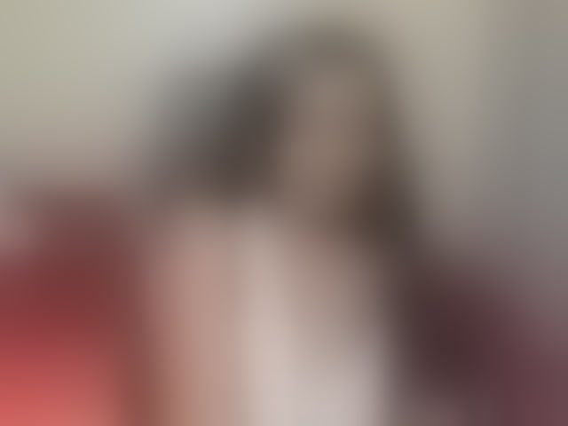 Live sex webcam photo for Trizzytariaa #294049713