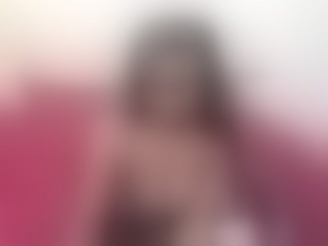 Live sex webcam photo for Trizzytariaa #294085899