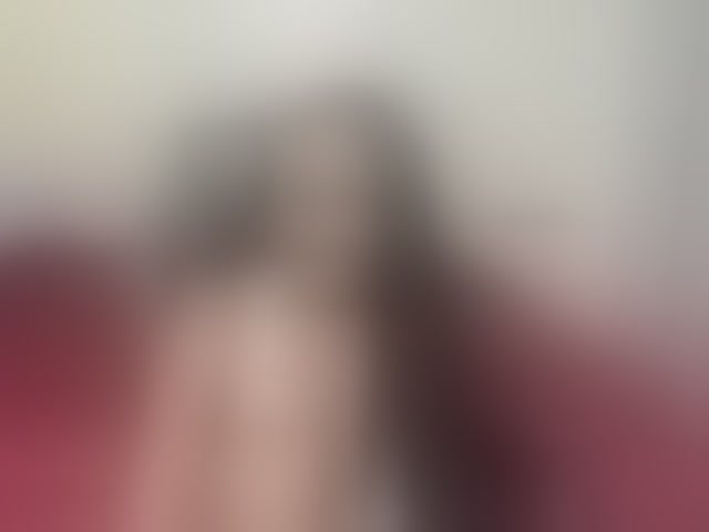 Live sex webcam photo for Trizzytariaa #294111152