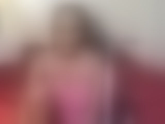 Live sex webcam photo for Trizzytariaa #294313891