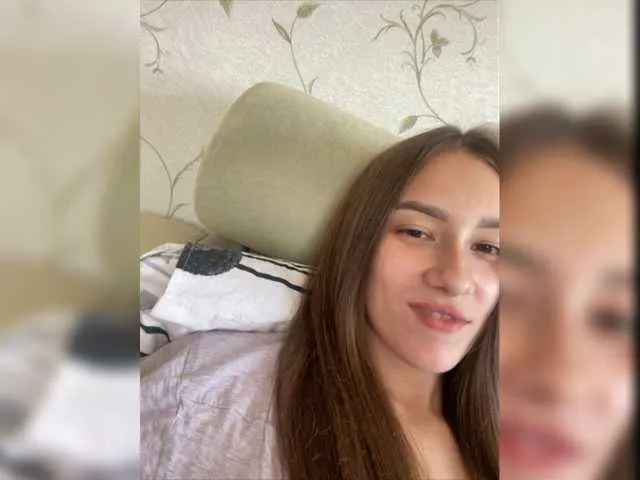 Live sex webcam photo for Trofikkisa #276226843