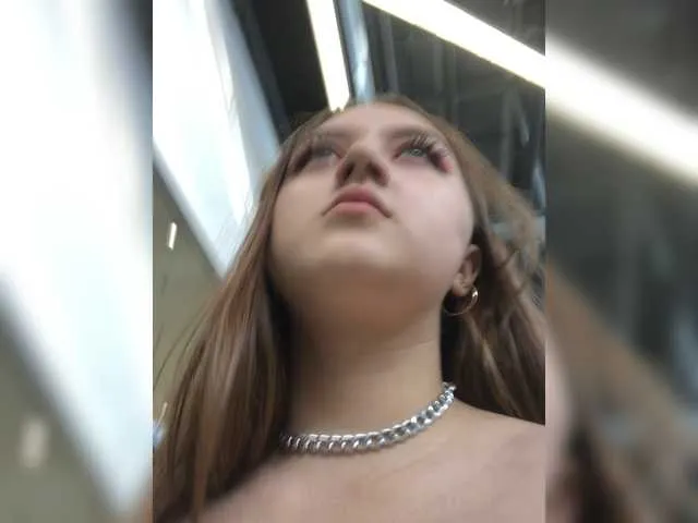 Live sex webcam photo for TryTiti #274300621