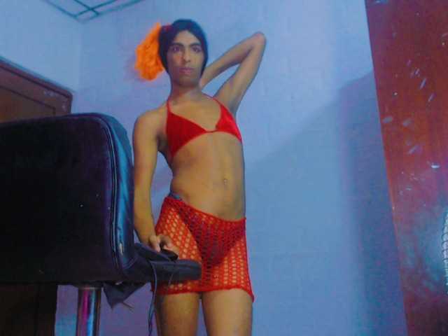 Live sex webcam photo for Ts-Nikoll-Bigass #277790473