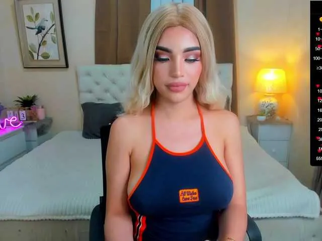 Live sex webcam photo for TsTiffanya #278113052