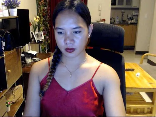 Live sex webcam photo for Tshottiemiya #276192973