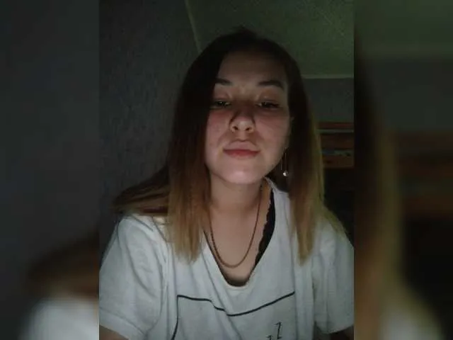 Live sex webcam photo for Tsitsaa #273787450