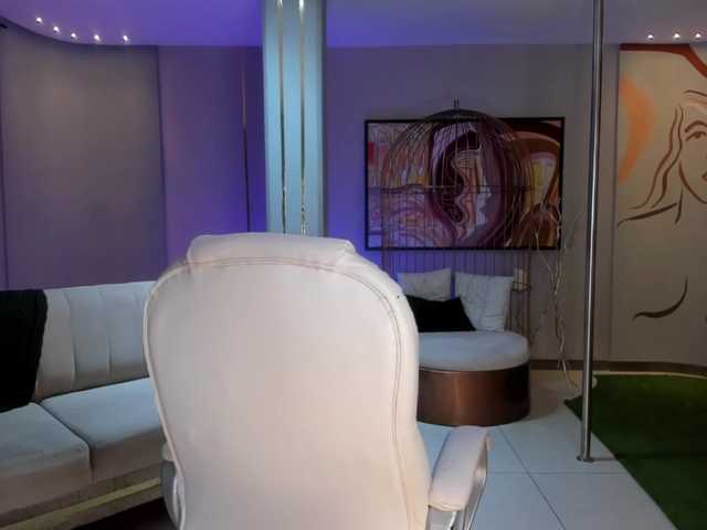 Live sex webcam photo for Tulipa1 #272230241