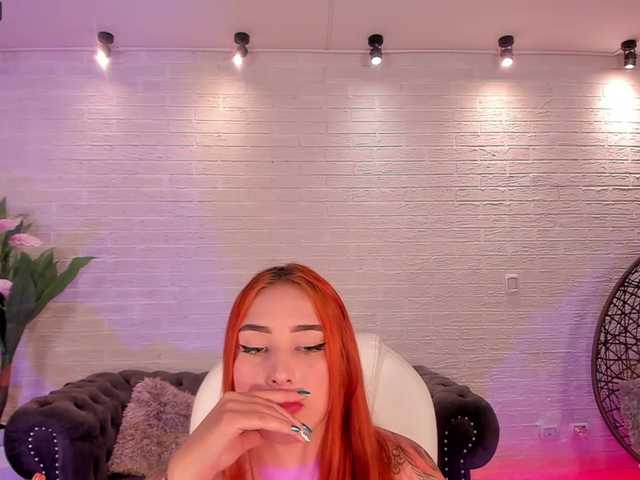 Live sex webcam photo for Tulipa1 #272691584