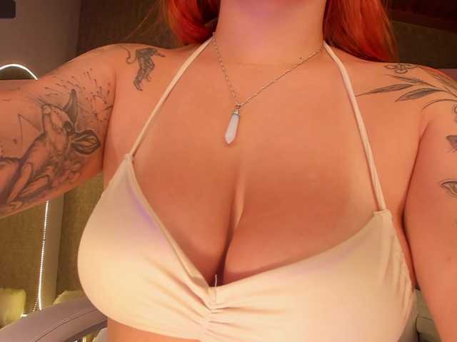 Live sex webcam photo for Tulipa1 #272716537