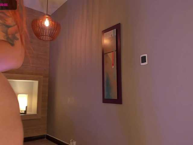 Live sex webcam photo for Tulipa1 #273155781