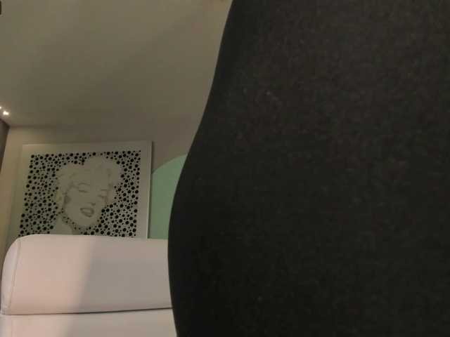 Live sex webcam photo for Tulipa1 #274432828