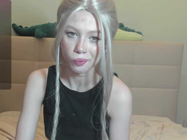 Live sex webcam photo for Tune-Godness #290645202