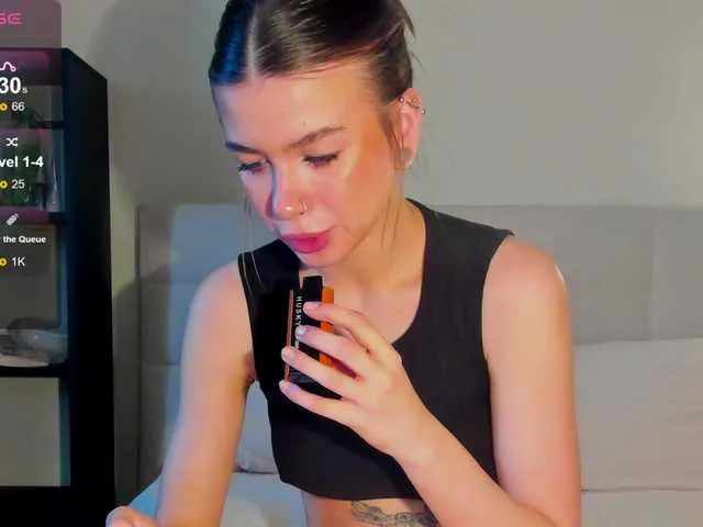 Live sex webcam photo for Tune-Godness #291468186