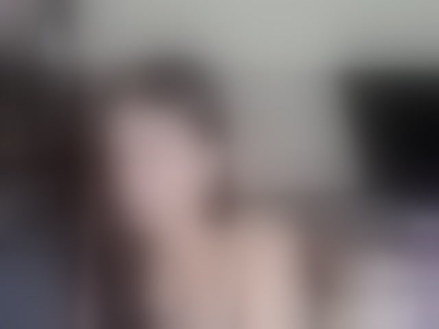 Live sex webcam photo for Tune-Godness #294352118