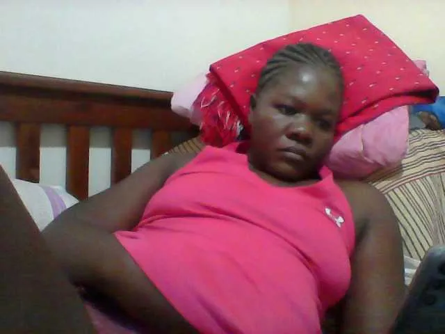 Live sex webcam photo for Tunisia25 #276656485
