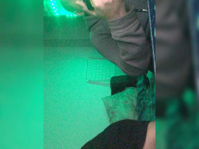 Live sex webcam photo for Tutwics0 #276739828