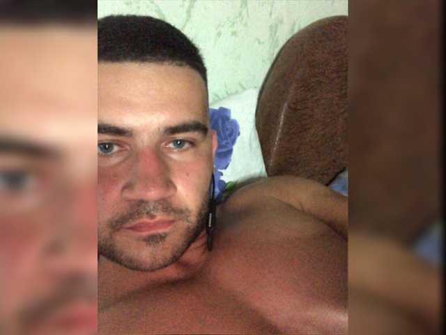 Live sex webcam photo for TvoyTreiner #275709361