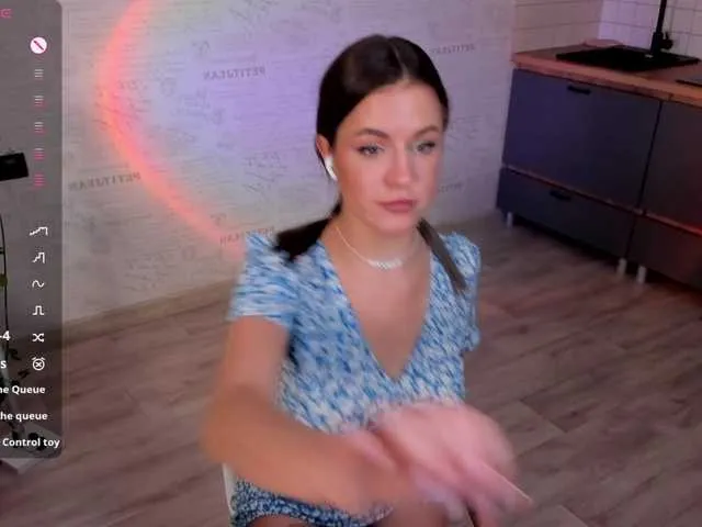 Live sex webcam photo for Tvoya-Bipka #291944937