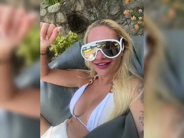 Live sex webcam photo for Tvoyasamka77 #290471982