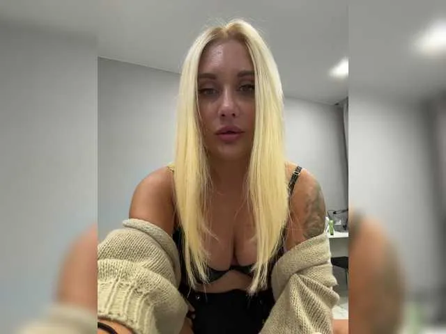 Live sex webcam photo for Tvoyasamka77 #290655052