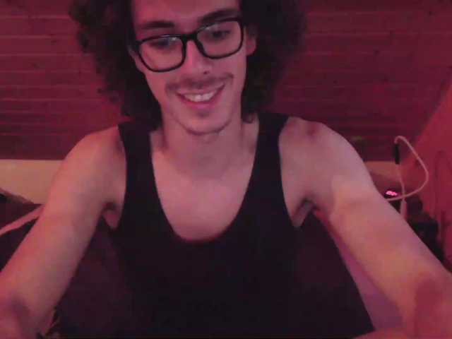 Live sex webcam photo for Tweek-2 #273573738