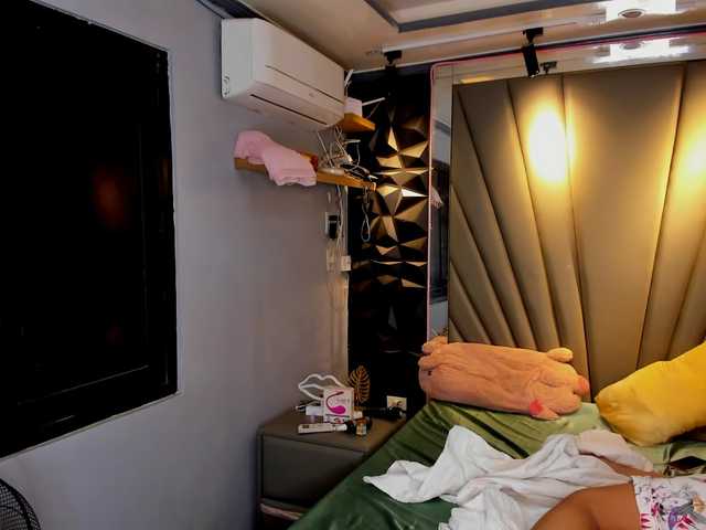 Live sex webcam photo for TwinBABES #276096336