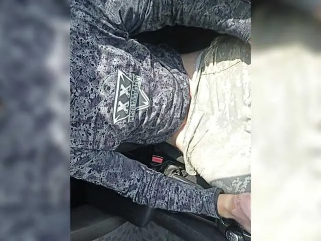 Live sex webcam photo for Twinapple #274012144