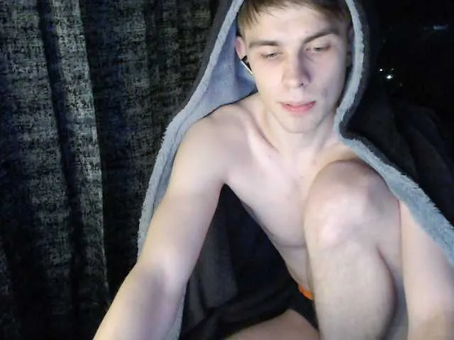 Live sex webcam photo for Twink-Oliver #292603481