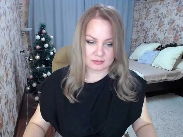 Live sex webcam photo for TwinklingStar #276927013