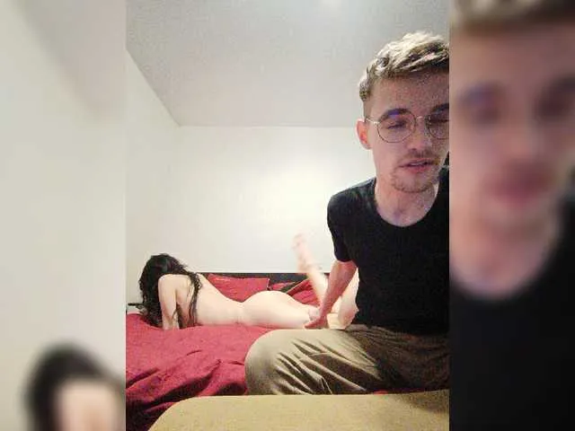 Live sex webcam photo for TwoFox #276561248