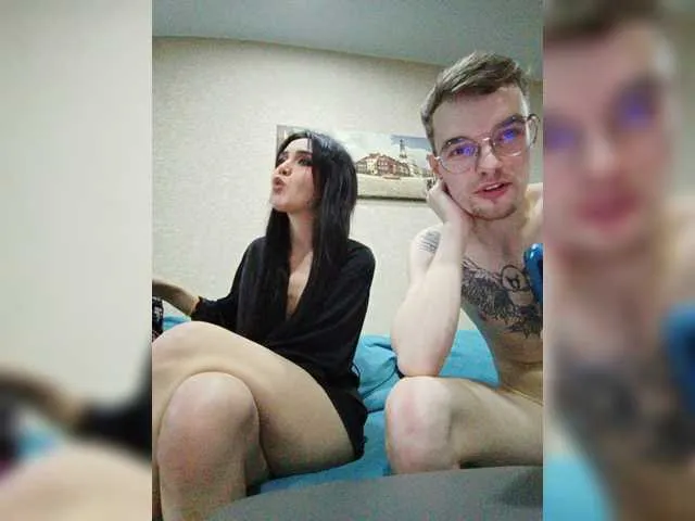 Live sex webcam photo for TwoFox #276946695